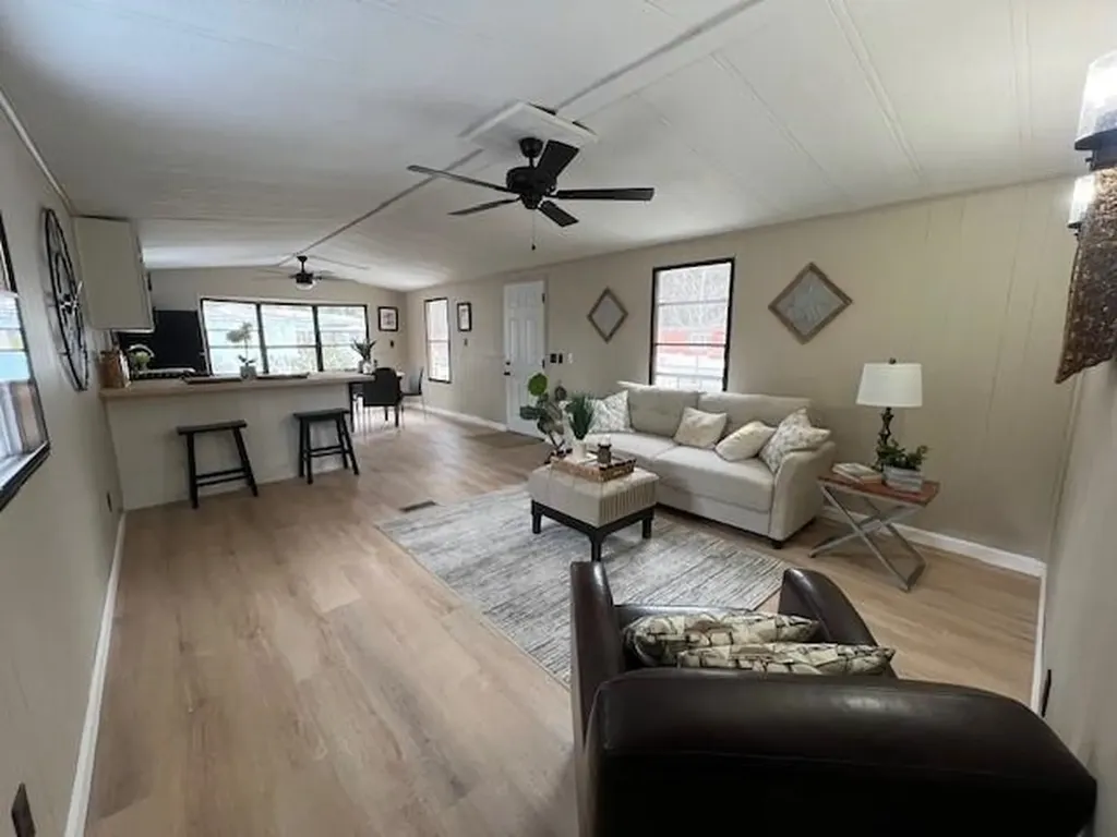 5 Wyman Road Deering NH 03244