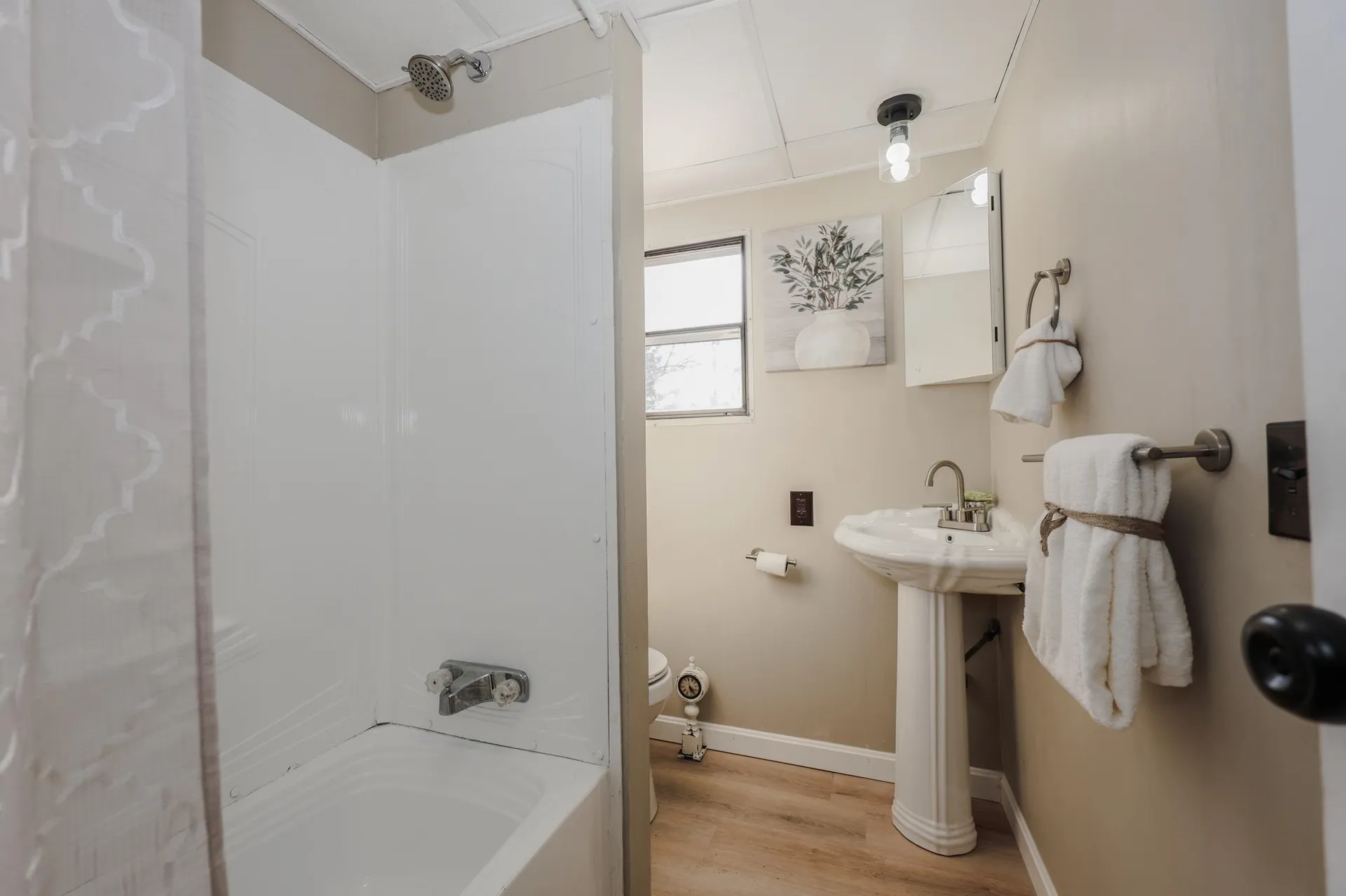 5 Wyman Road Deering NH 03244