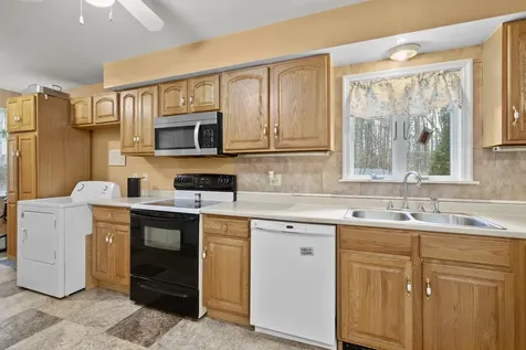 244 Spring Street Farmington NH 03835