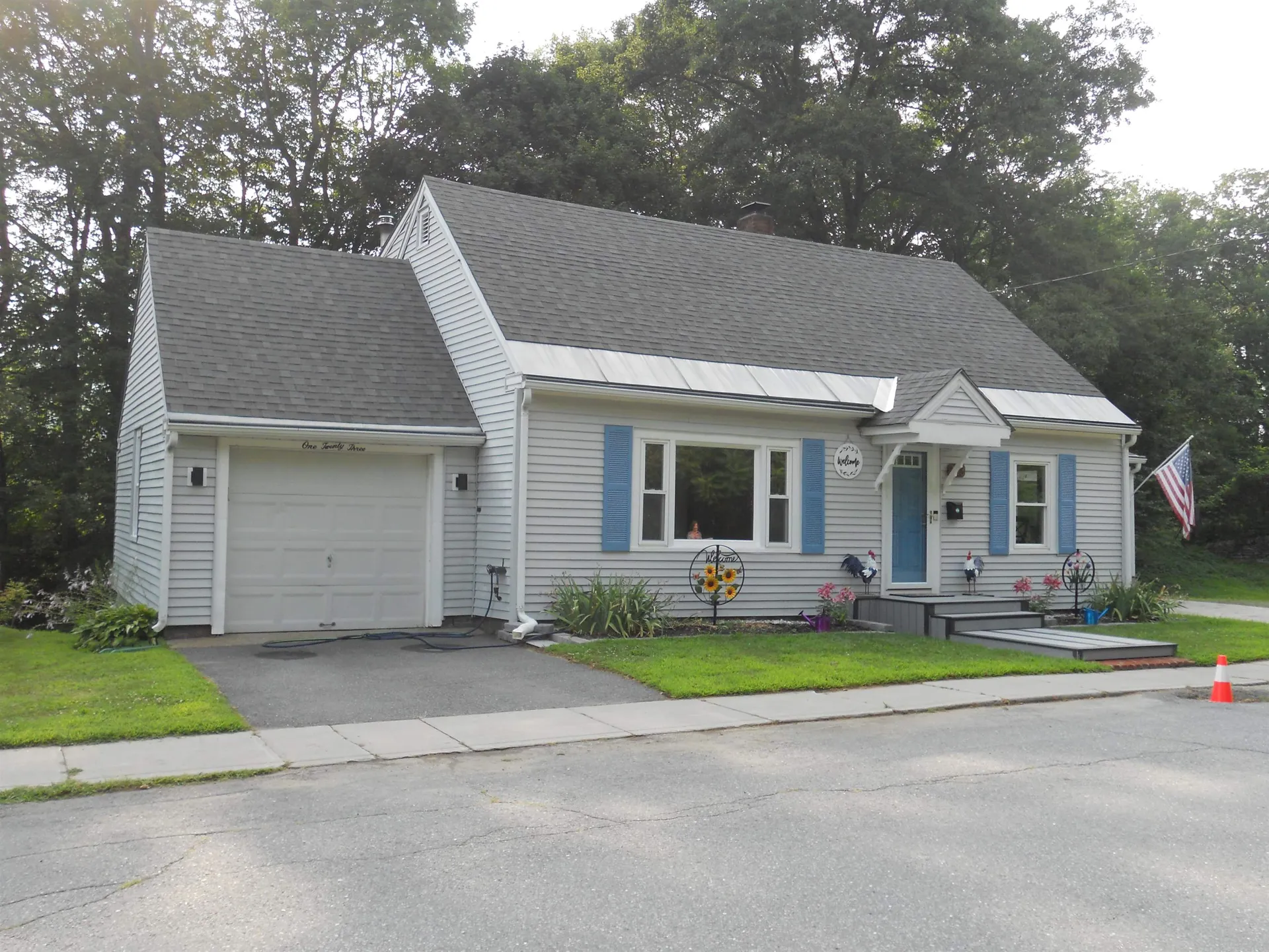 123 Commonwealth Avenue Springfield VT 05156