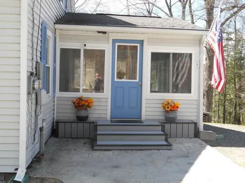 123 Commonwealth Avenue Springfield VT 05156