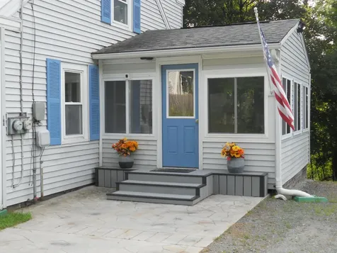 123 Commonwealth Avenue Springfield VT 05156