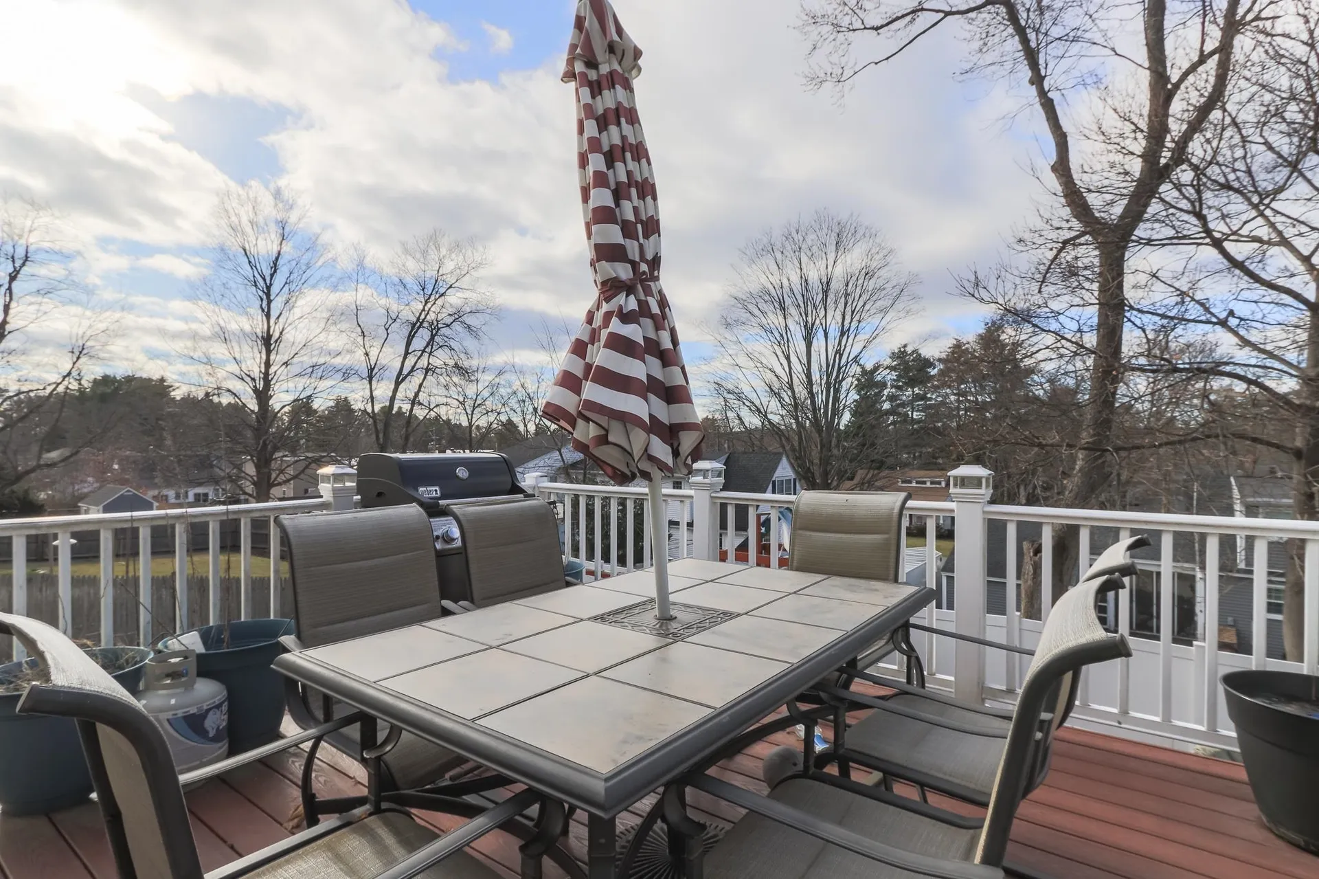 10 Burnside Street Nashua NH 03064-1519