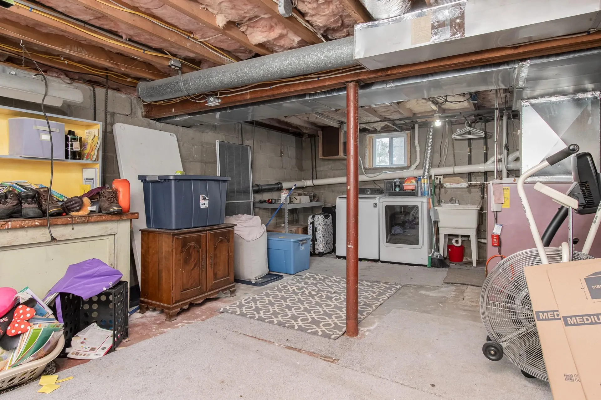 10 Burnside Street Nashua NH 03064-1519
