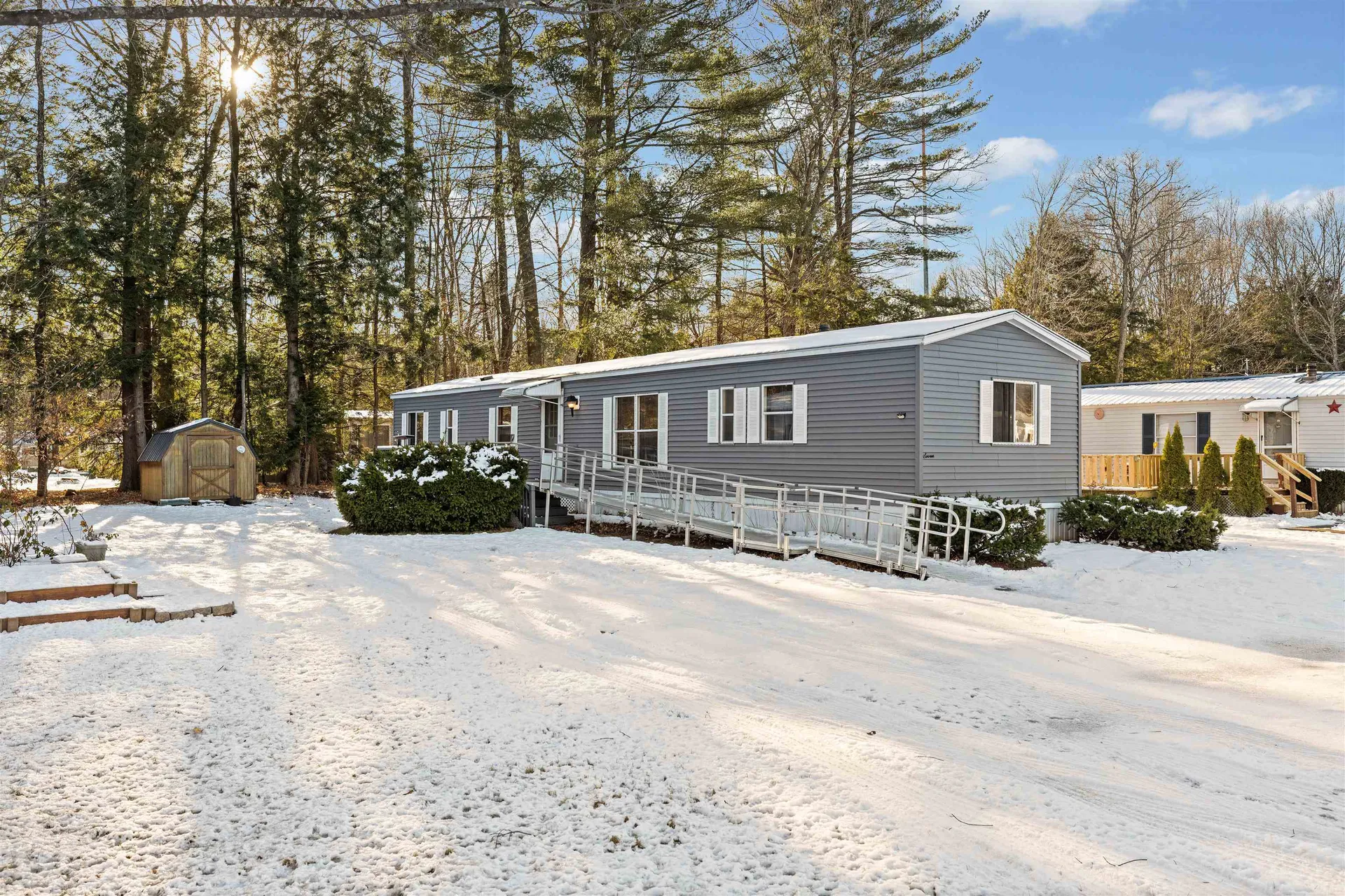 344 Old Lake Shore Road Gilford NH 03249