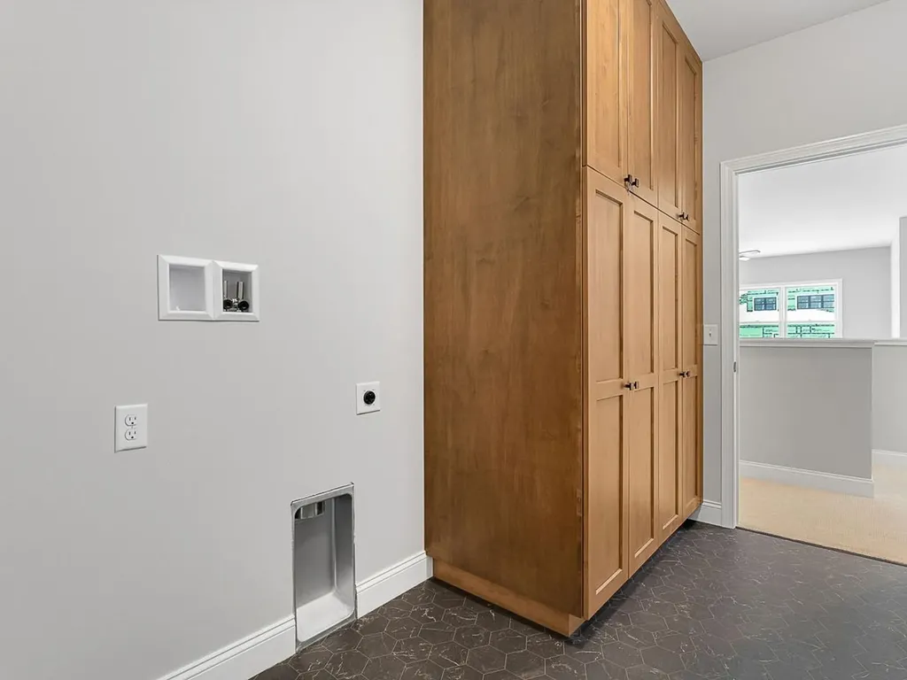 29 Barn Road South Burlington VT 05403