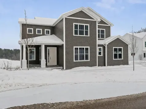 29 Barn Road South Burlington VT 05403