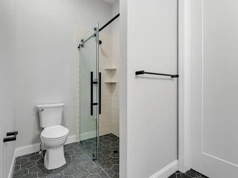 29 Barn Road South Burlington VT 05403