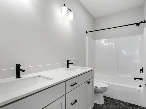 29 Barn Road South Burlington VT 05403