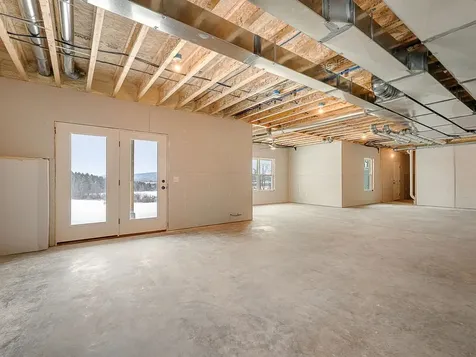 29 Barn Road South Burlington VT 05403