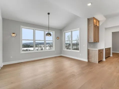 29 Barn Road South Burlington VT 05403