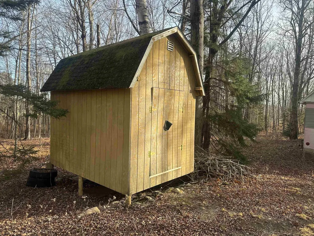 31 Mann Road Wilmington VT 05363