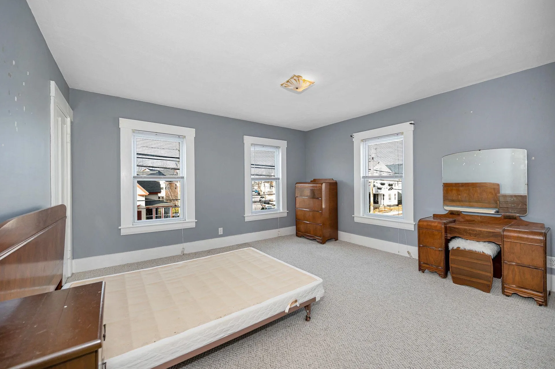 46 Lake Street Nashua NH 03060