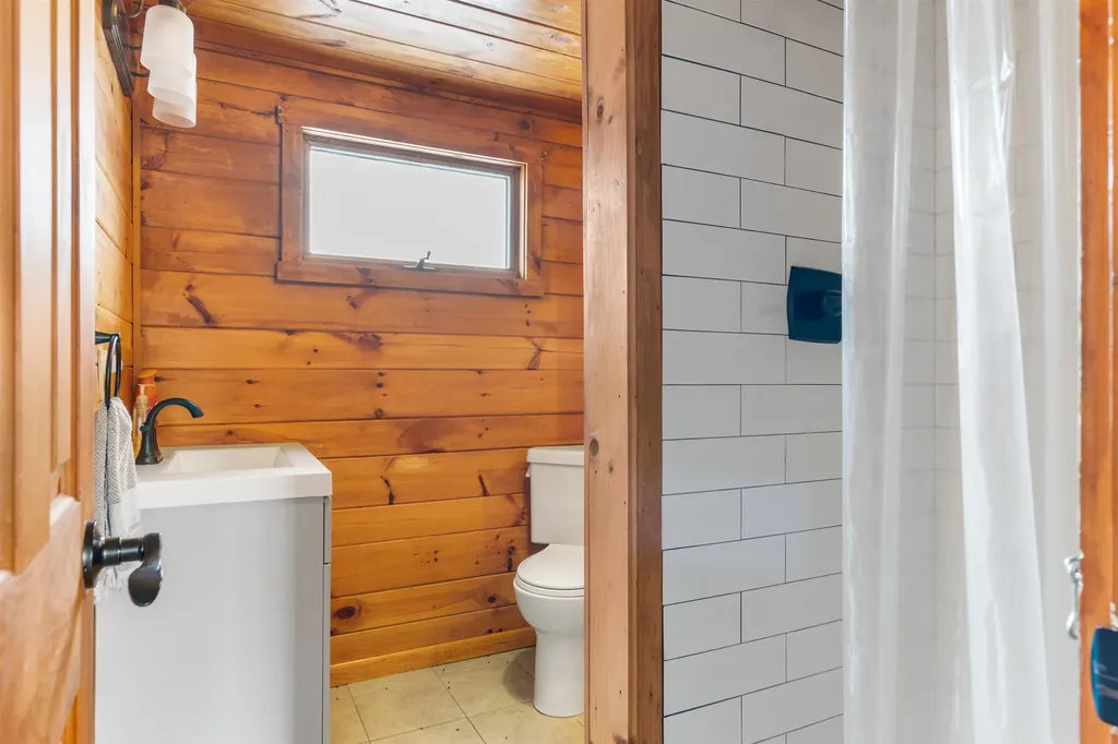 228 Blakely Farm Road Colebrook NH 03576