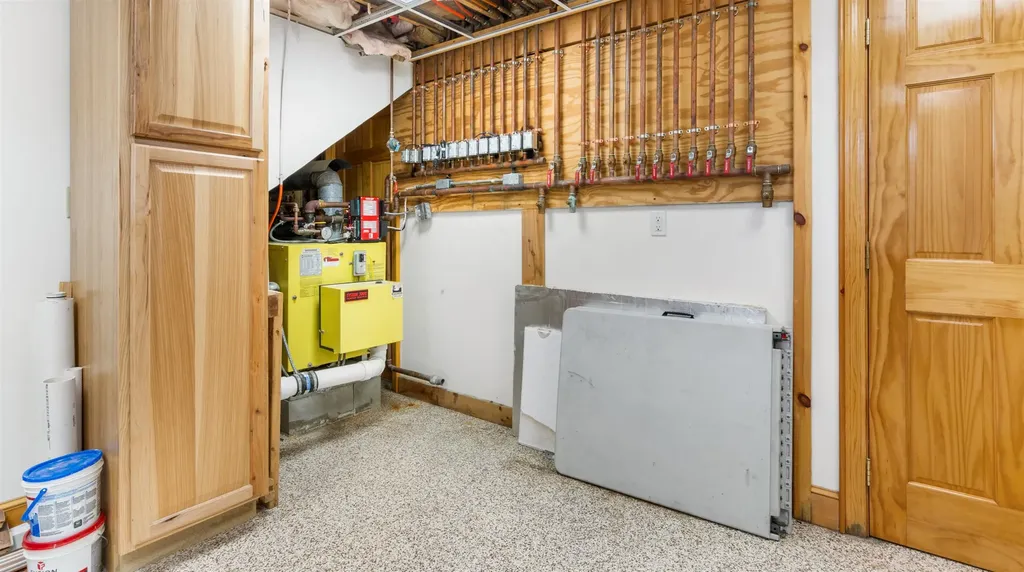 228 Blakely Farm Road Colebrook NH 03576