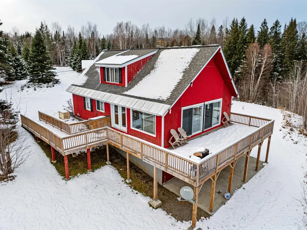 228 Blakely Farm Road Colebrook NH 03576