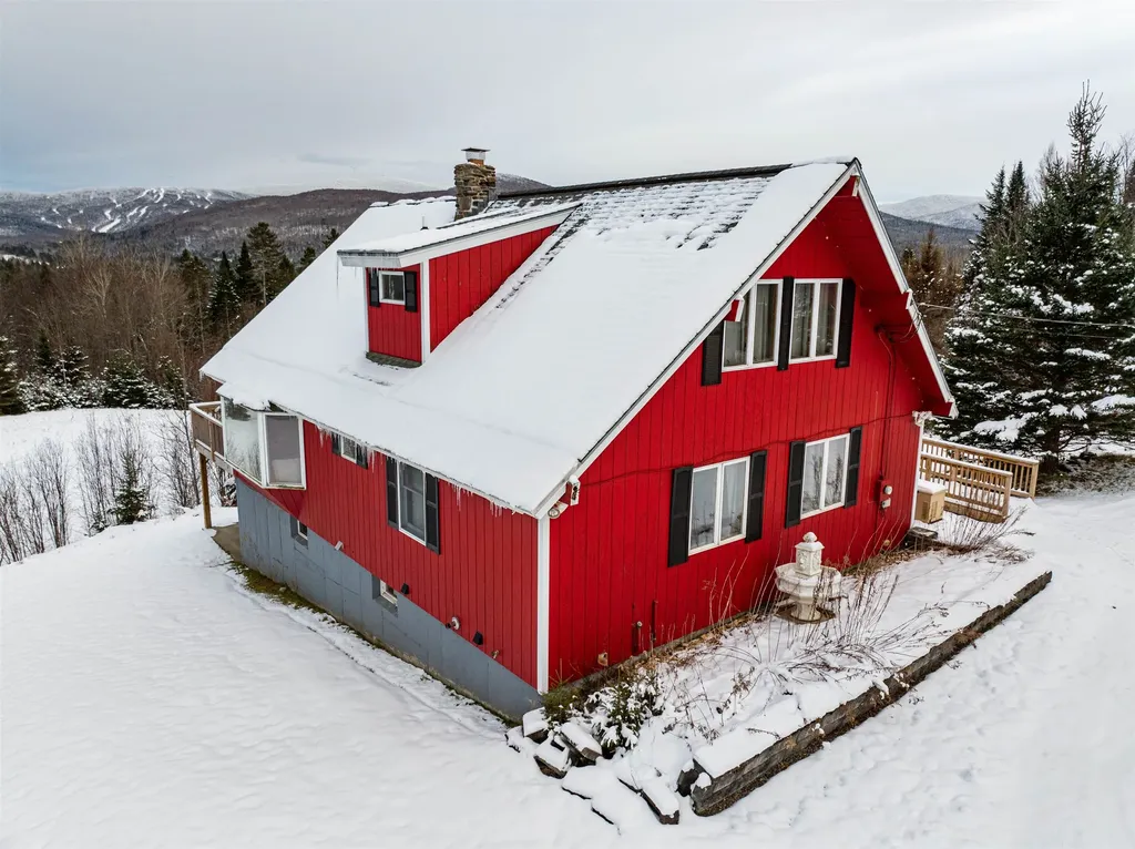 228 Blakely Farm Road Colebrook NH 03576