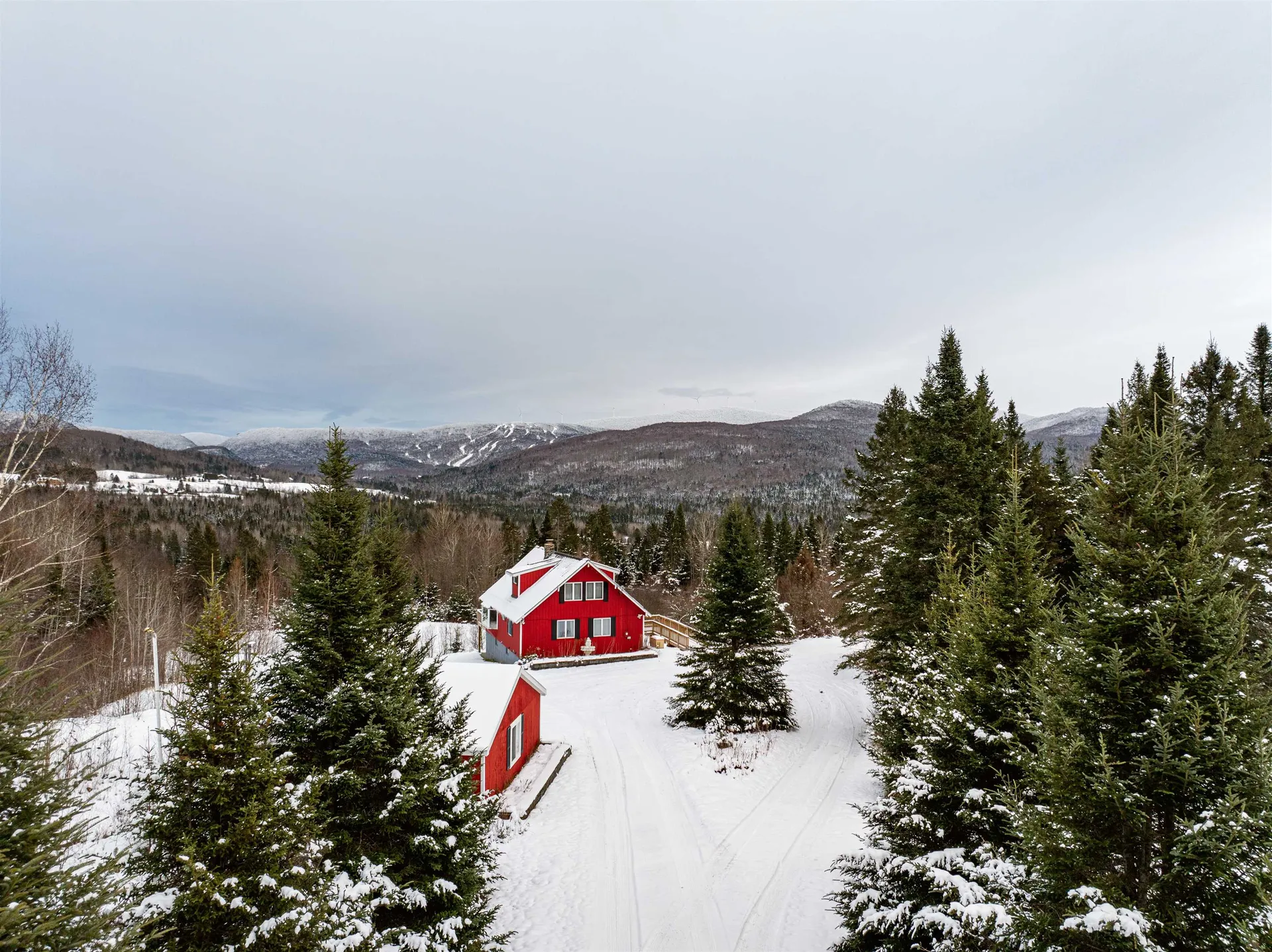 228 Blakely Farm Road Colebrook NH 03576