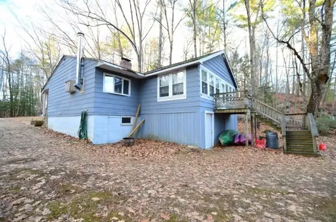 657 Long Shores Drive Barrington NH 03825