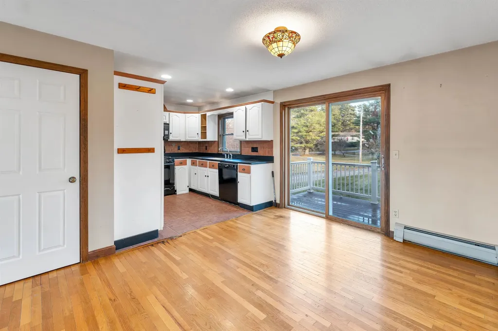 49 Whitten Neck Road Wolfeboro NH 03894