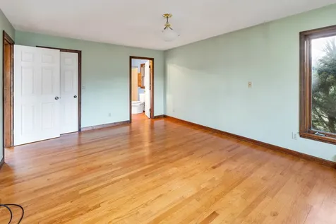 49 Whitten Neck Road Wolfeboro NH 03894