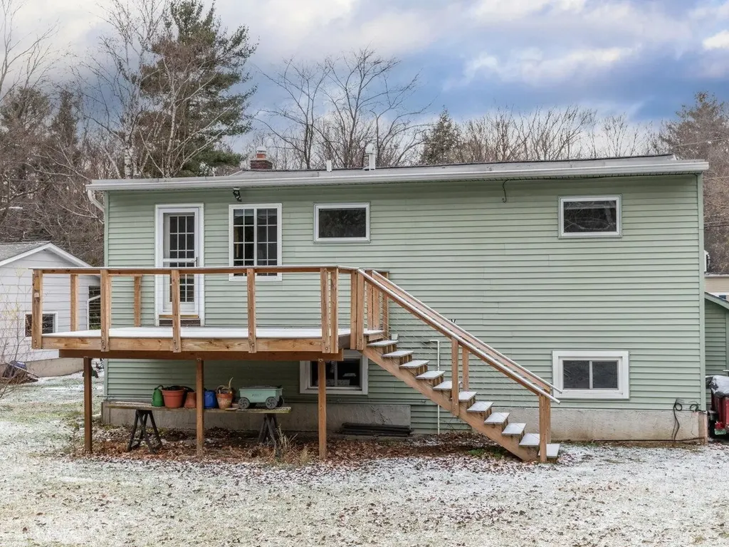26 Tanglewood Drive South Burlington VT 05403