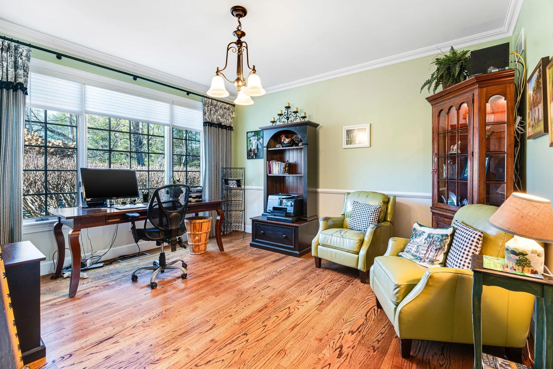 10 Fairbanks Turn Road Hartford VT 05059