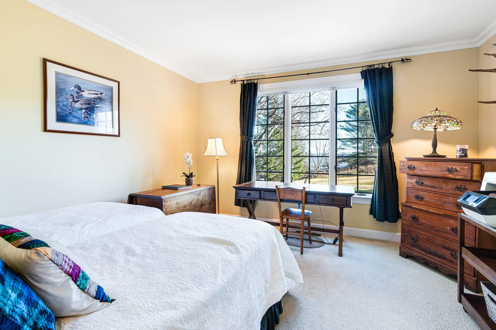 10 Fairbanks Turn Road Hartford VT 05059