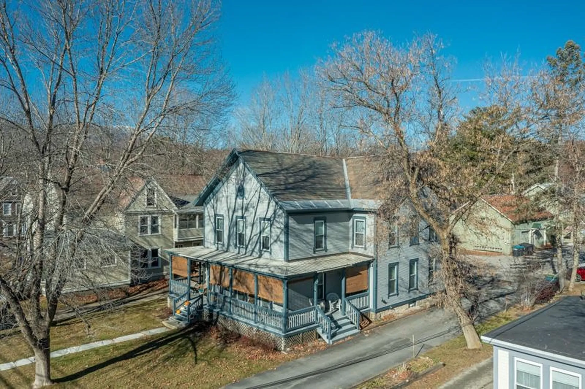 105 Elm Street Manchester VT 05255