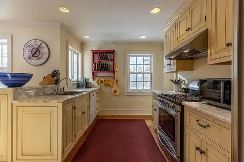 45 Casper Lane Weston VT 05161