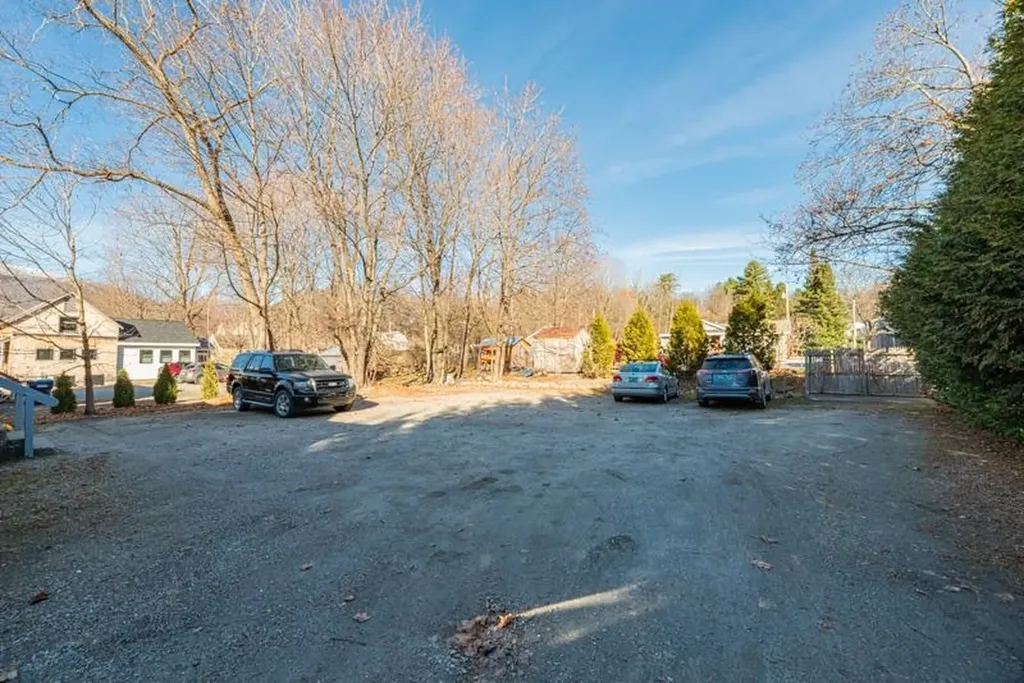 53 Elm Street Manchester VT 05255