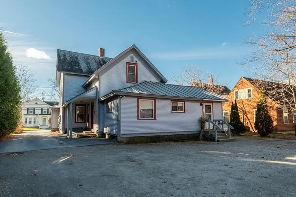 53 Elm Street Manchester VT 05255