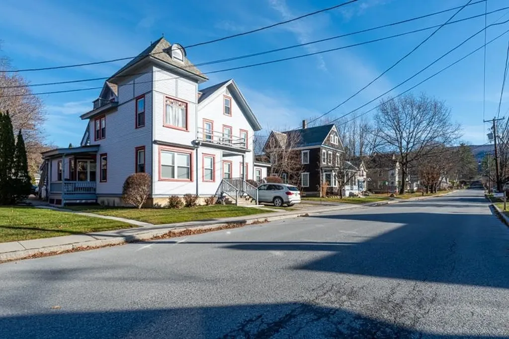 53 Elm Street Manchester VT 05255