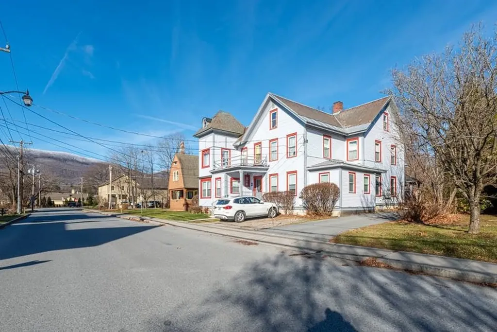 53 Elm Street Manchester VT 05255