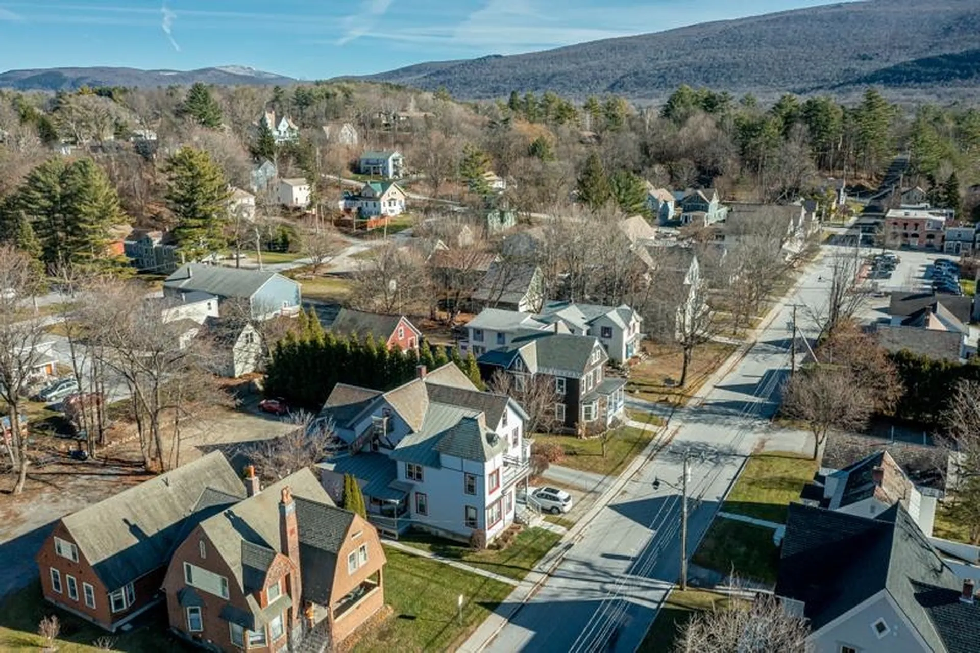 53 Elm Street Manchester VT 05255