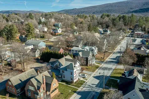 53 Elm Street Manchester VT 05255