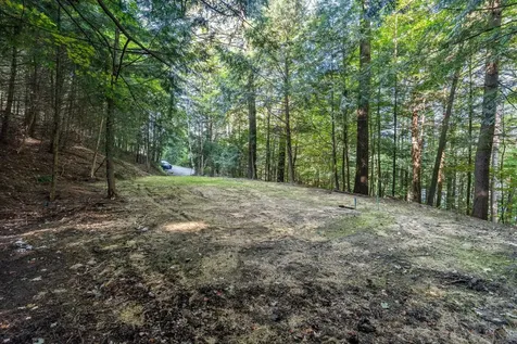6 Hemlock Road Hanover NH 03755