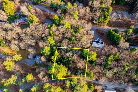 6 Hemlock Road Hanover NH 03755