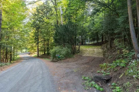 6 Hemlock Road Hanover NH 03755