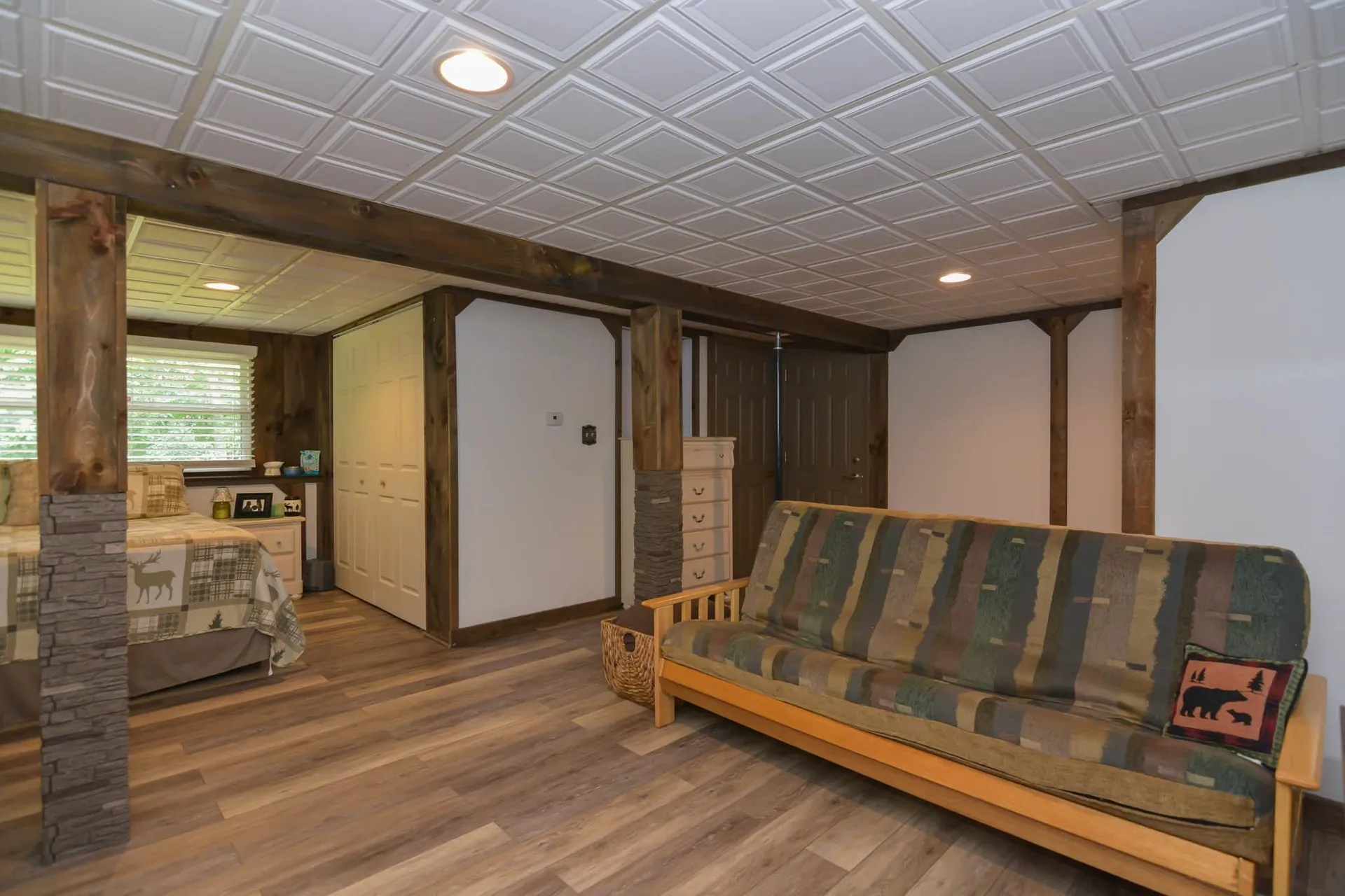 33 Wood Hawk Way Litchfield NH 03052