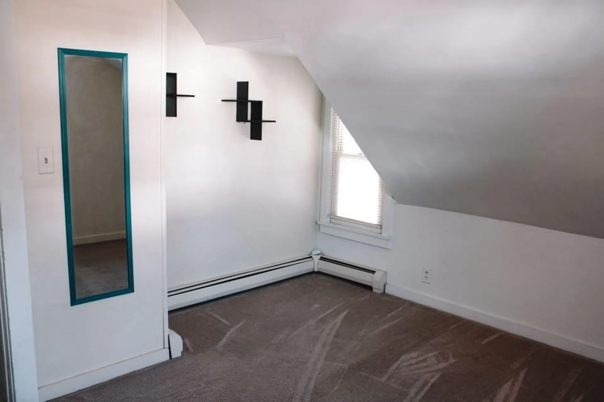 1786 Hutchins Street Berlin NH 03570