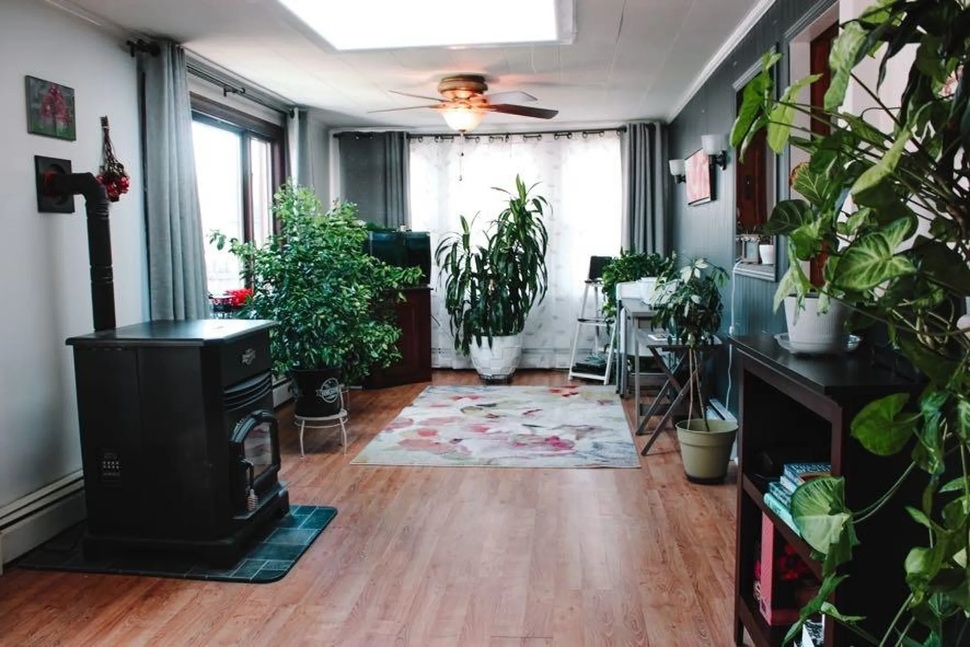 1786 Hutchins Street Berlin NH 03570