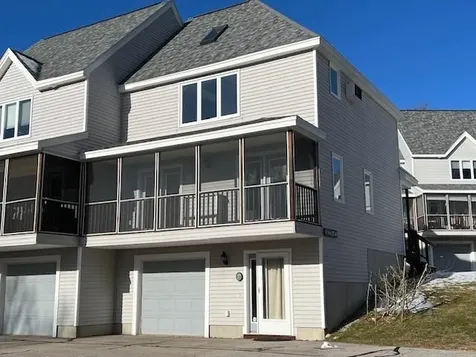 35 Collins Landing Road Weare NH 03281