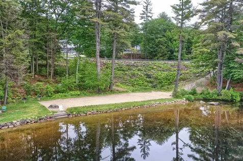 35 Collins Landing Road Weare NH 03281