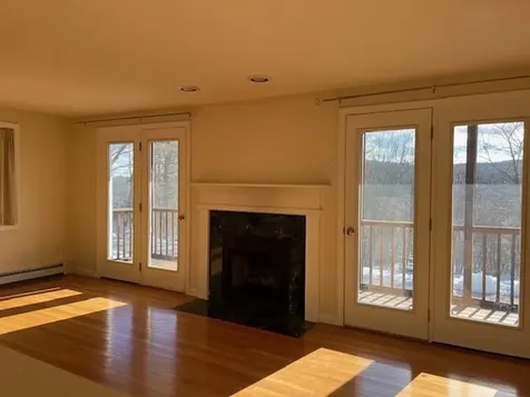 35 Collins Landing Road Weare NH 03281