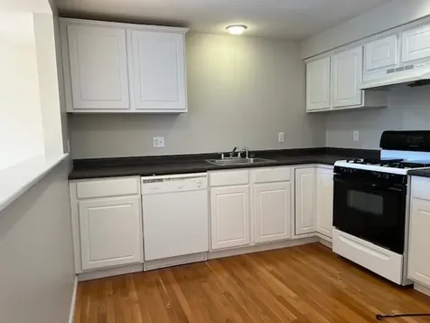 35 Collins Landing Road Weare NH 03281