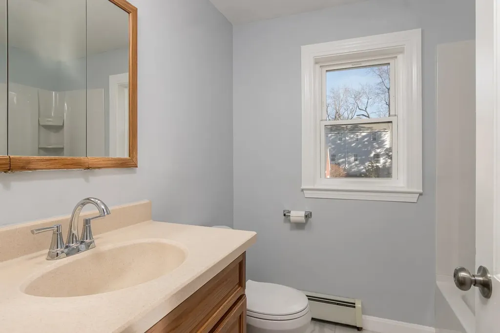 121 Dallaire Street Manchester NH 03104