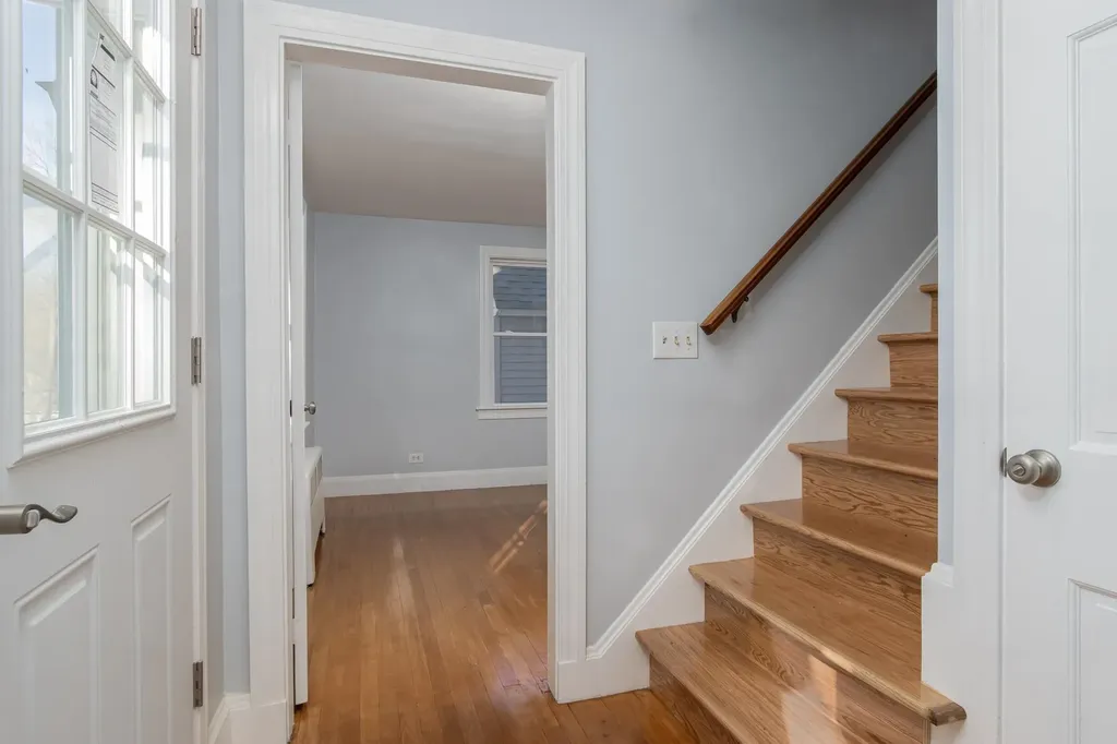 121 Dallaire Street Manchester NH 03104