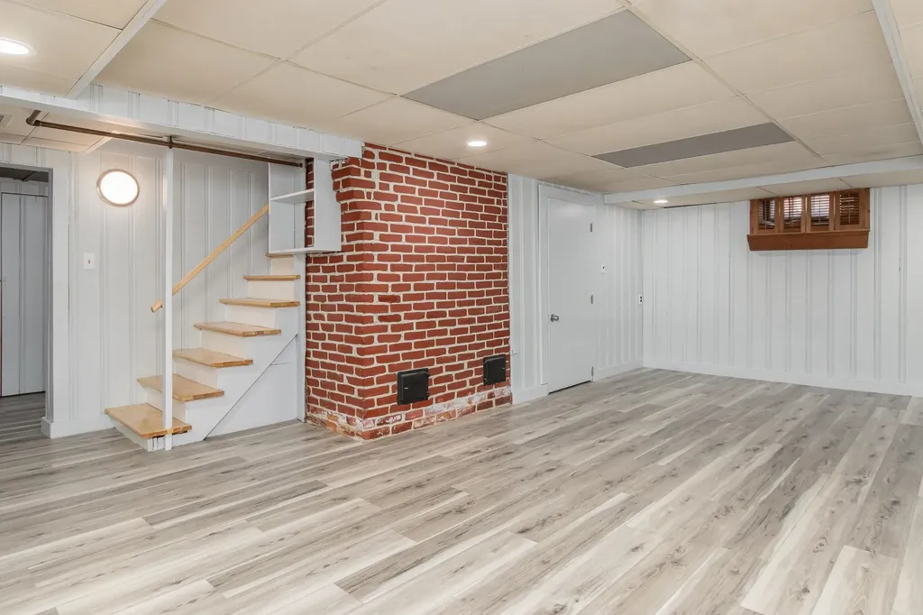 121 Dallaire Street Manchester NH 03104