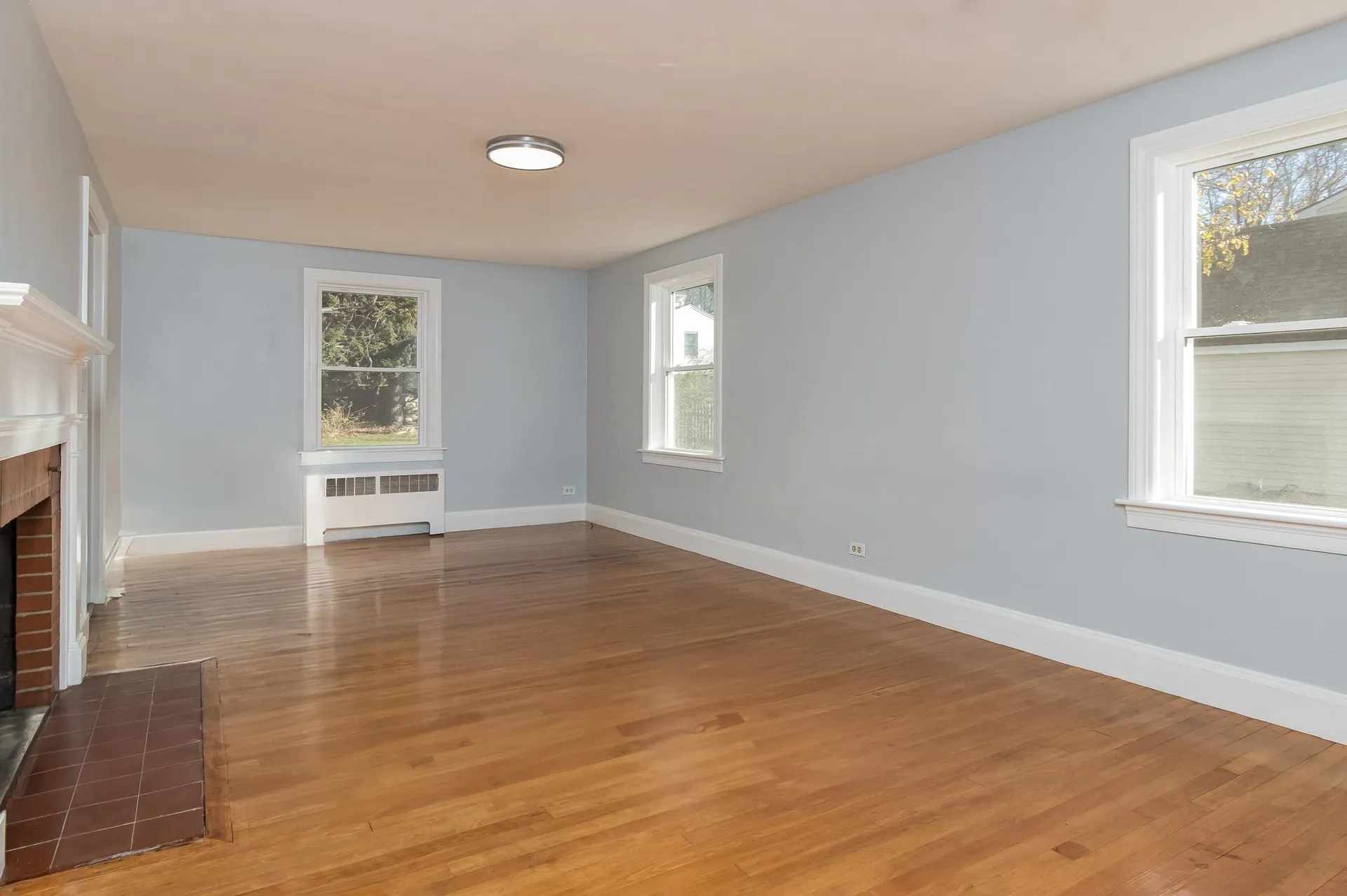 121 Dallaire Street Manchester NH 03104